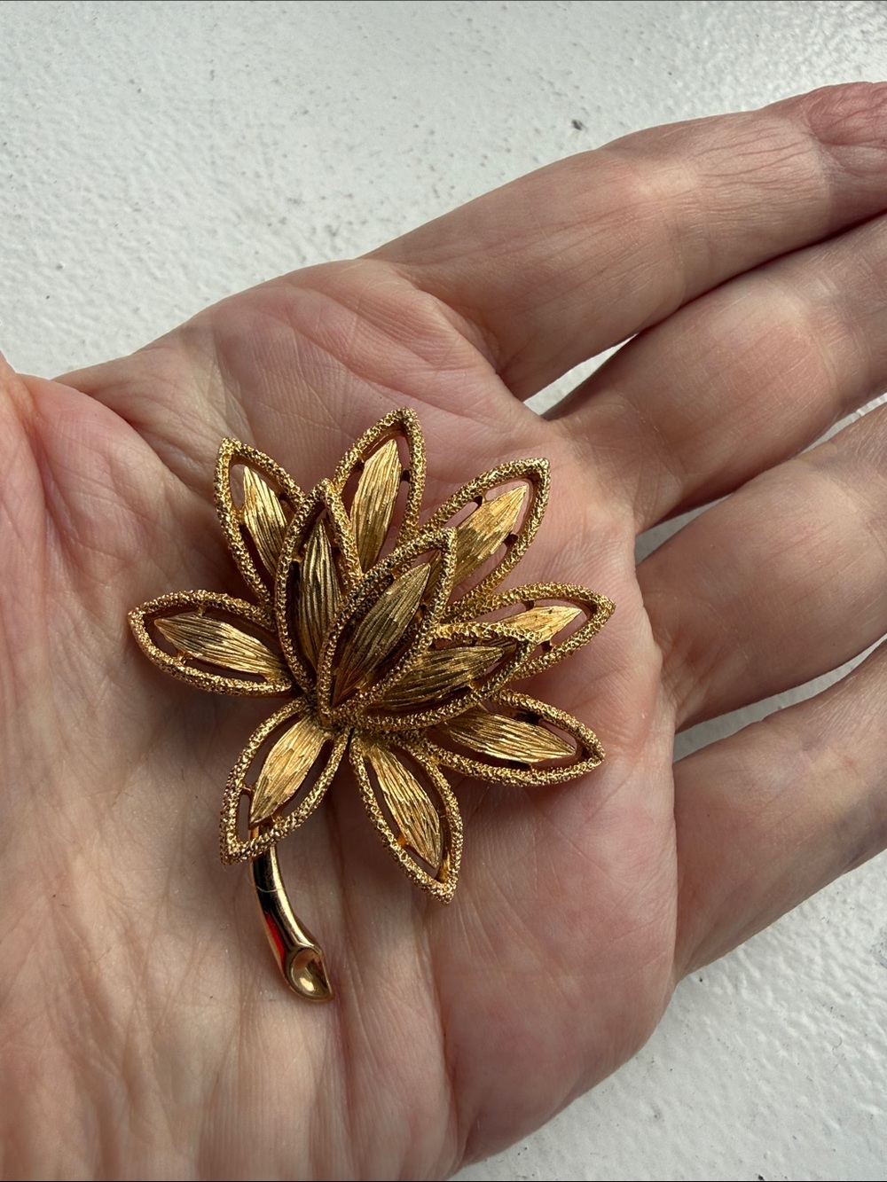 Avon Vintage Signed Circa 1971 “Precious Pretenders” Lotus Flower Brooch.